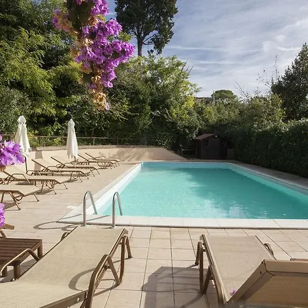 Le Fontanelle 3*